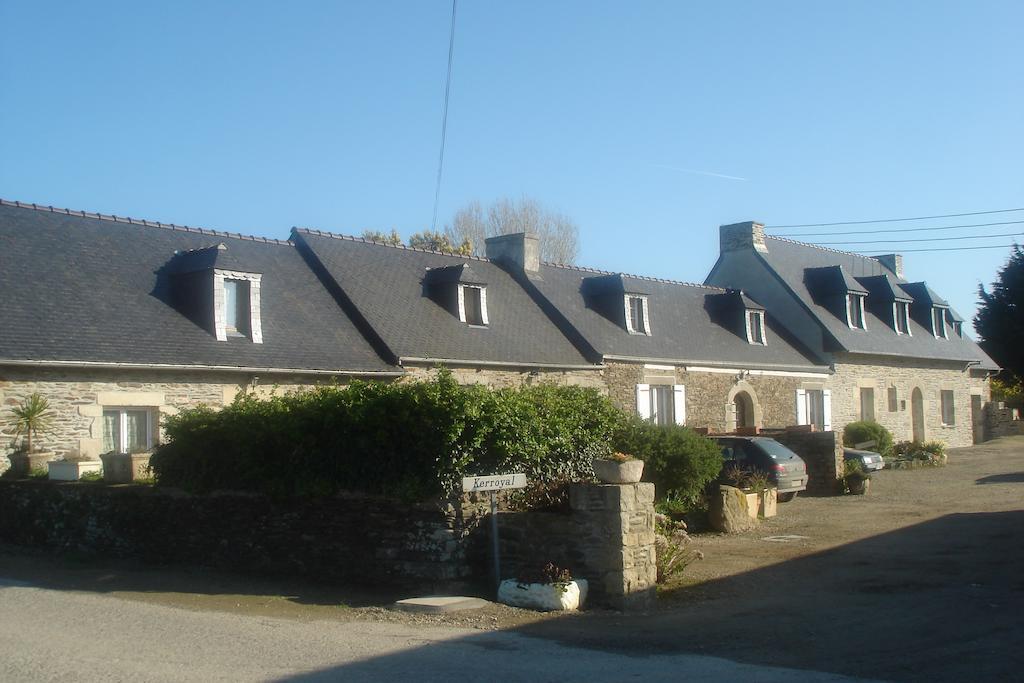 Les Gites De Kerroyal Garlan Pokoj fotografie